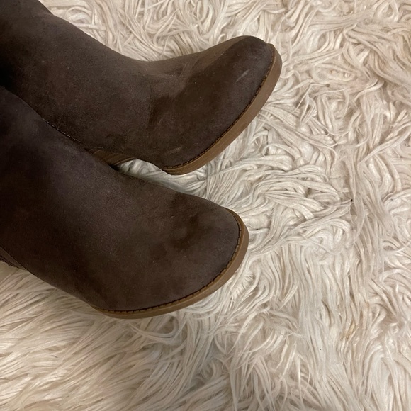 Brown | Wedge | Ankle Booties - Picture 15 of 15